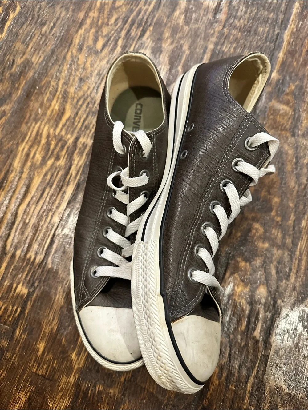 Converse Chuck Taylor Men’s Low-Top Leather Sneakers in Dark Brown - Picture 3 of 10